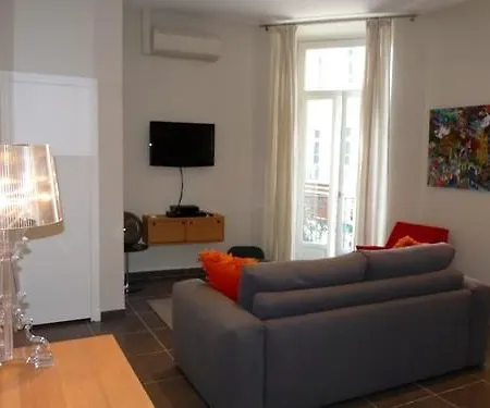 Apartment Meynadier Port
